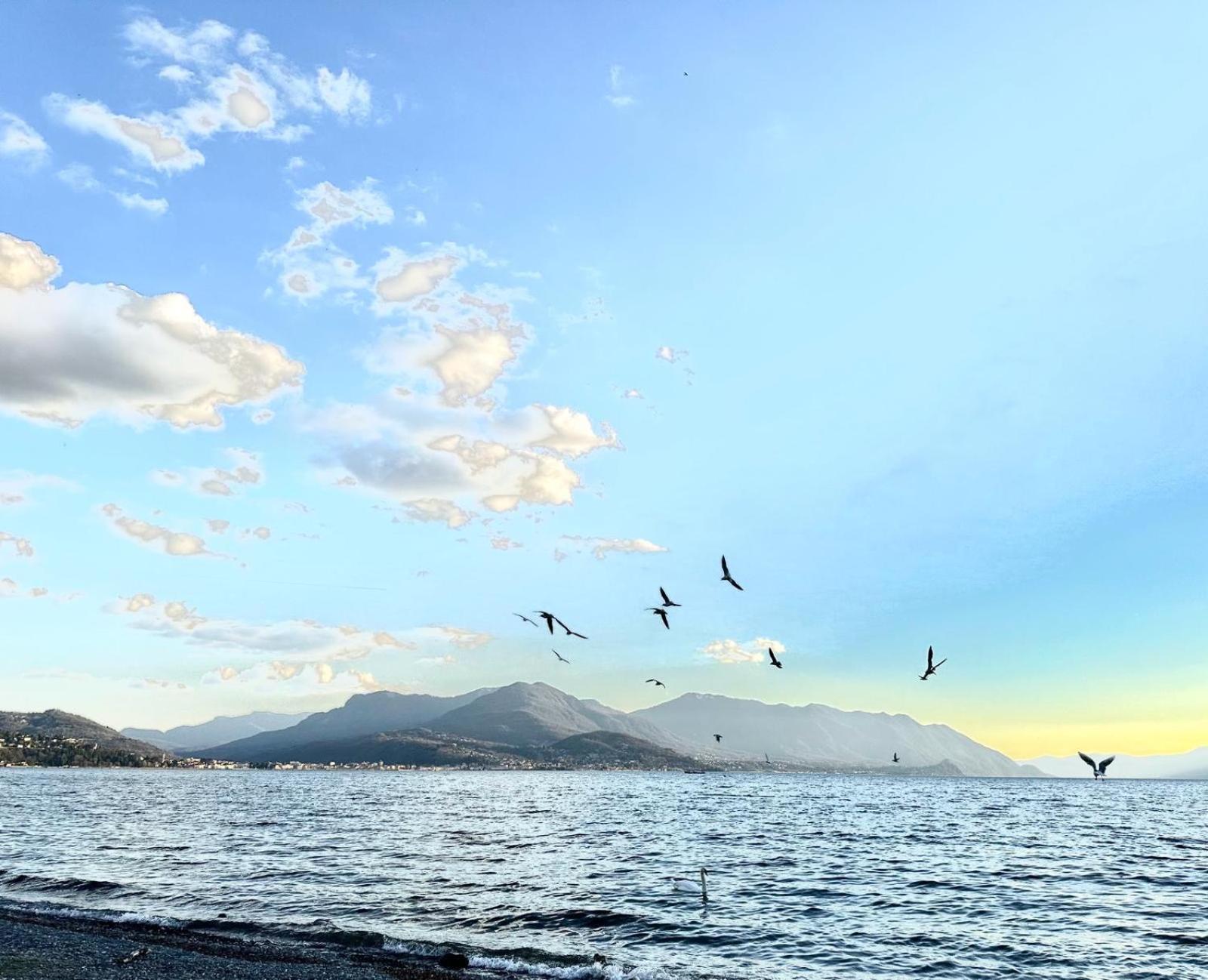Casa Del Borgo "Aria & Acqua" Sul Lago Maggiore Maccagno Extérieur photo