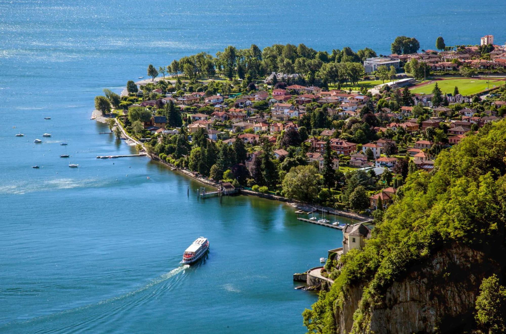 Casa Del Borgo "Aria & Acqua" Sul Lago Maggiore Maccagno Extérieur photo