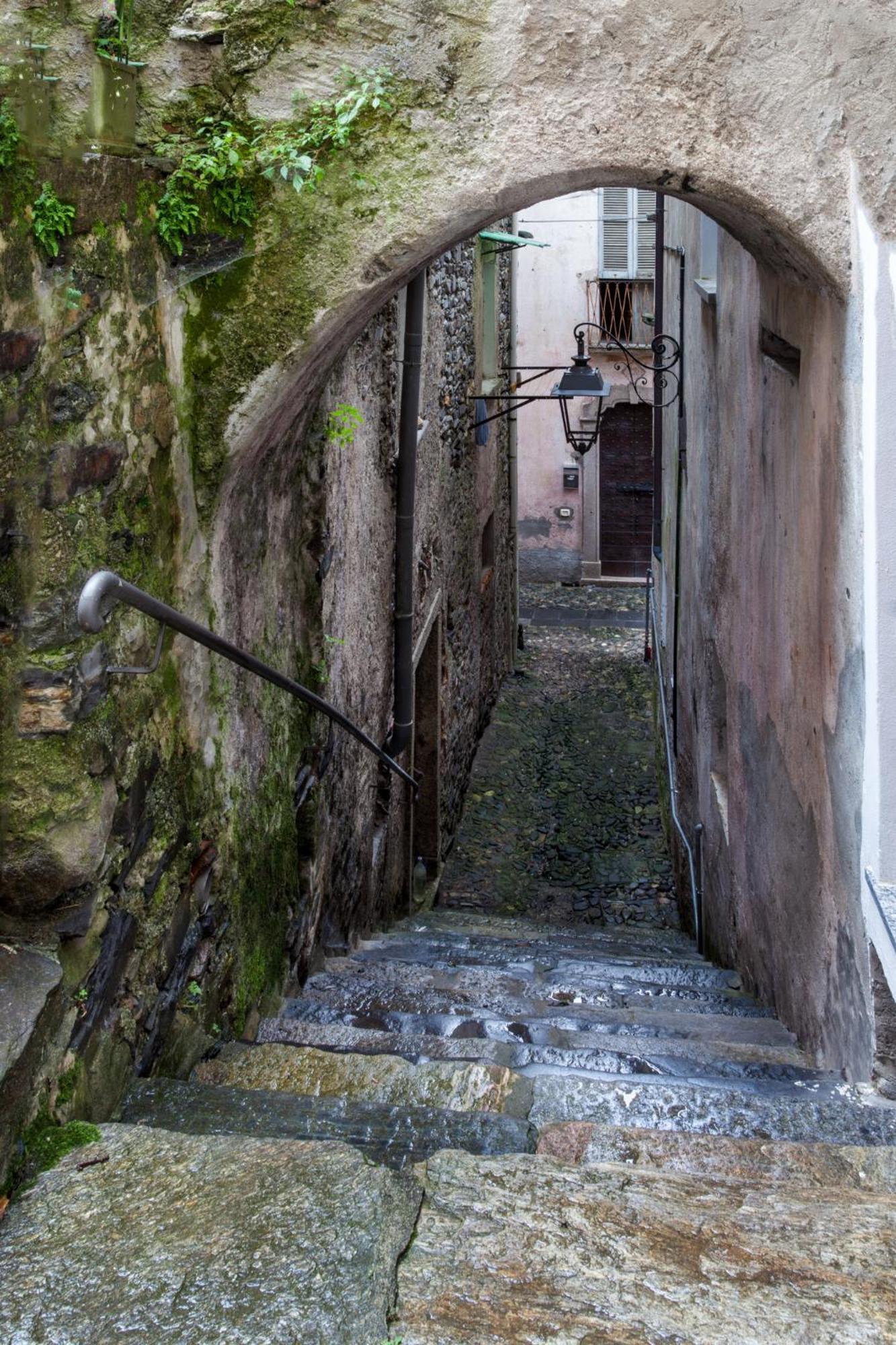 Casa Del Borgo "Aria & Acqua" Sul Lago Maggiore Maccagno Extérieur photo