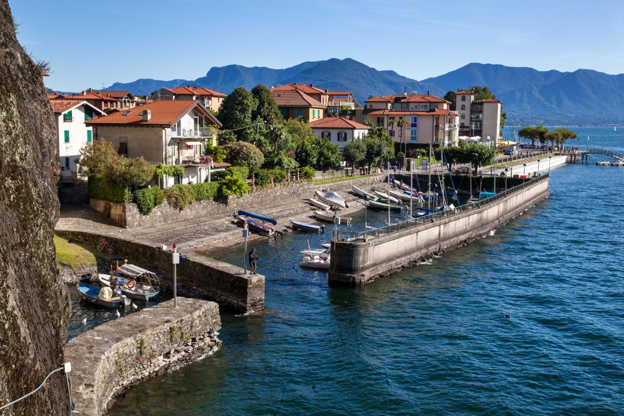 Casa Del Borgo "Aria & Acqua" Sul Lago Maggiore Maccagno Extérieur photo
