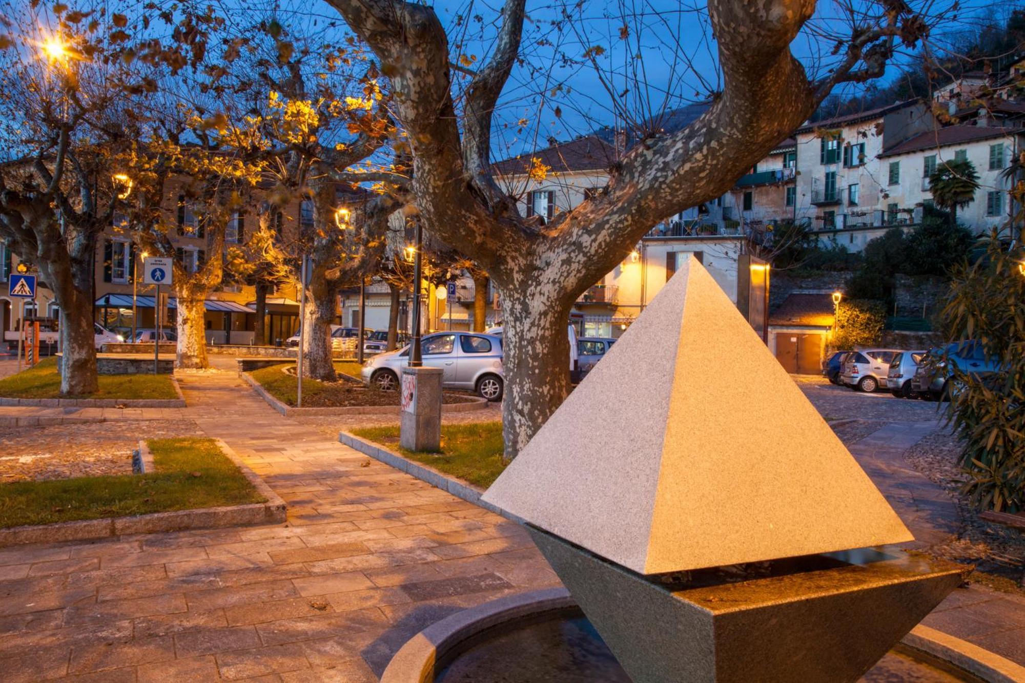 Casa Del Borgo "Aria & Acqua" Sul Lago Maggiore Maccagno Extérieur photo