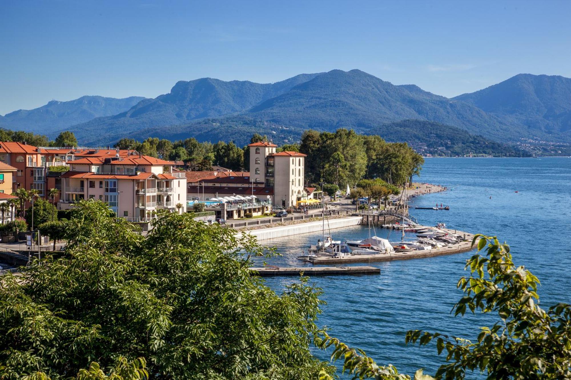 Casa Del Borgo "Aria & Acqua" Sul Lago Maggiore Maccagno Extérieur photo