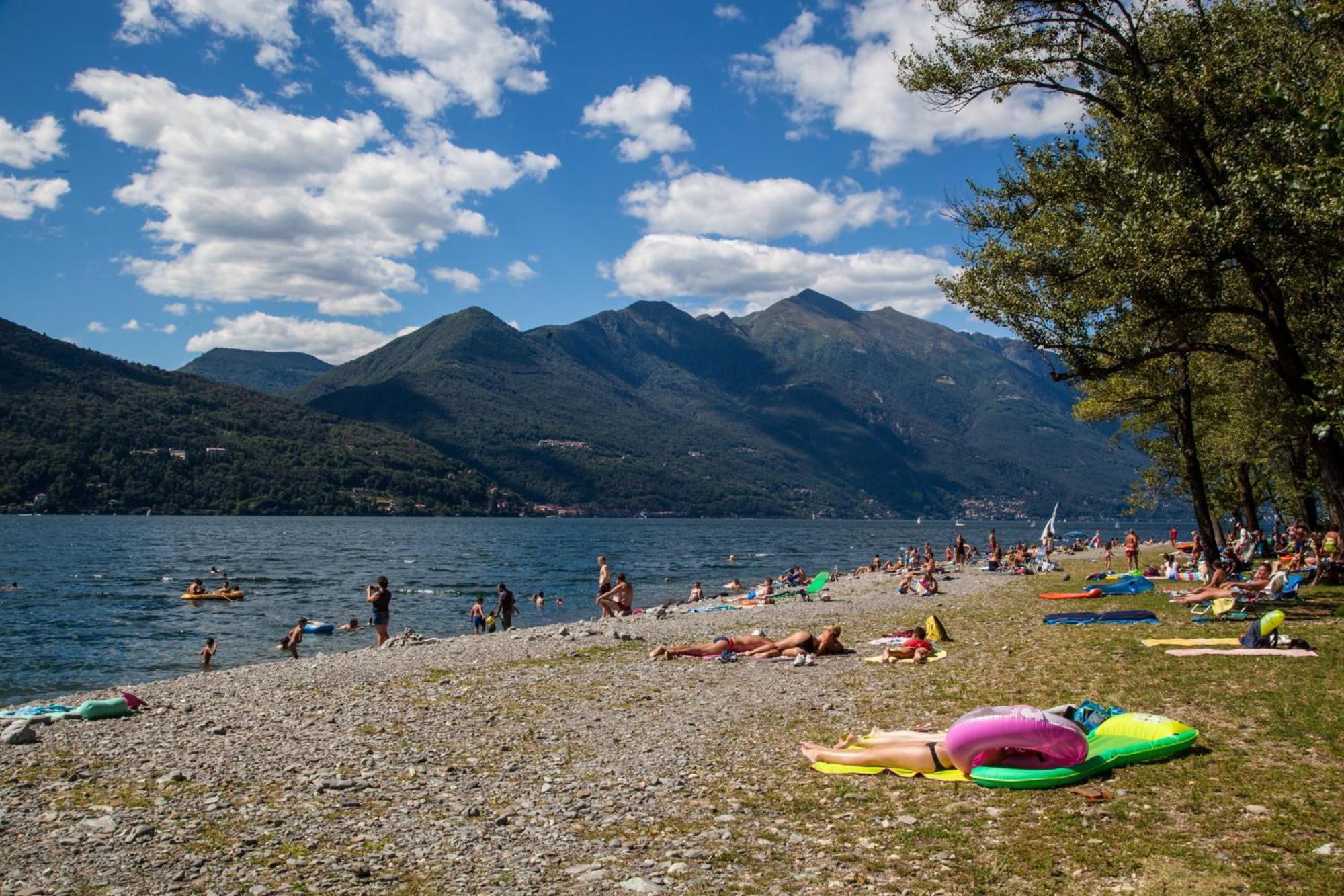 Casa Del Borgo "Aria & Acqua" Sul Lago Maggiore Maccagno Extérieur photo