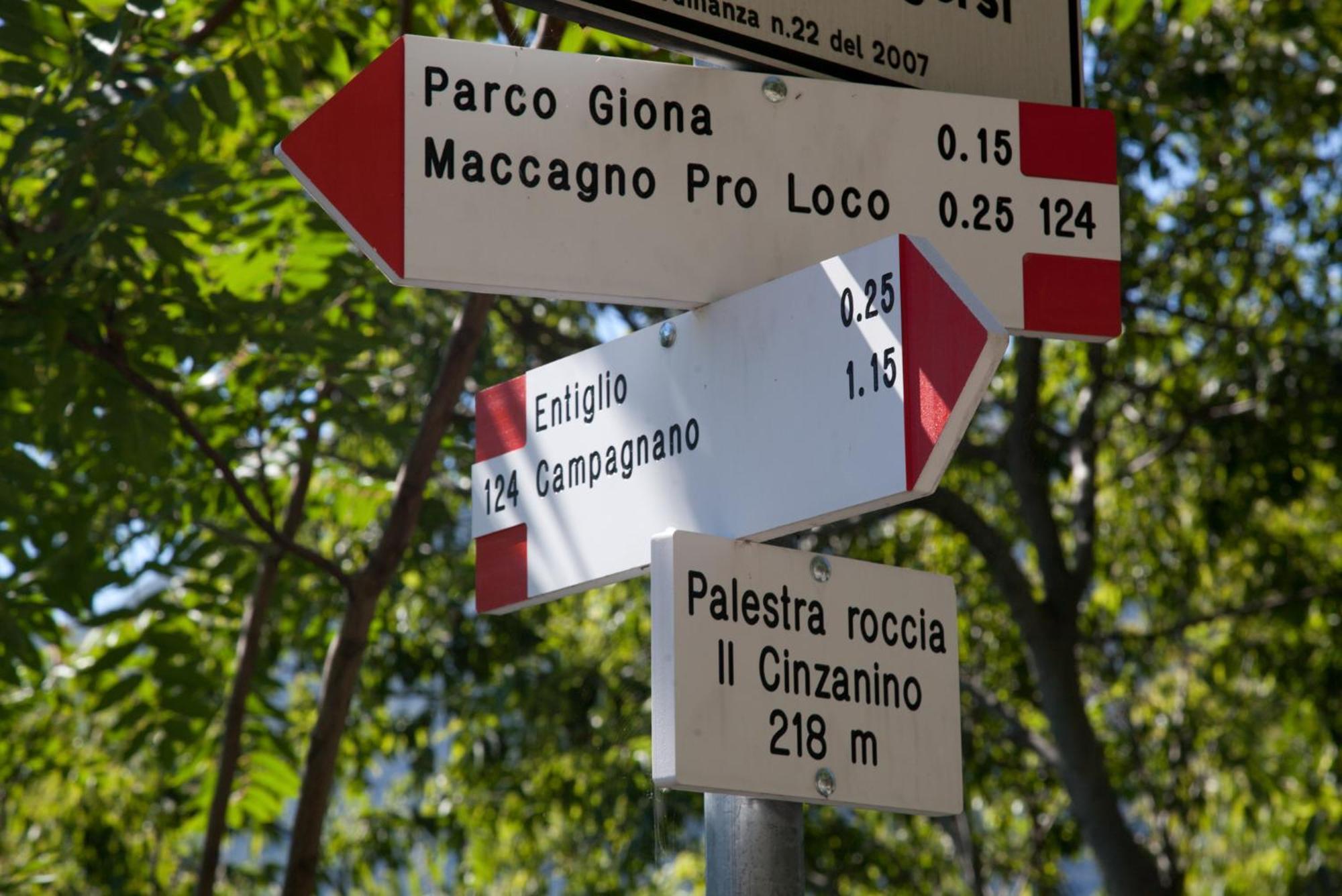 Casa Del Borgo "Aria & Acqua" Sul Lago Maggiore Maccagno Extérieur photo